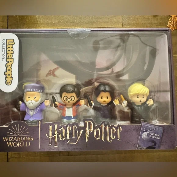 Harry Potter Little People Collector Bundle (3 Sets, 12 Figures, NEW Sealed) - Picture 6 of 8
